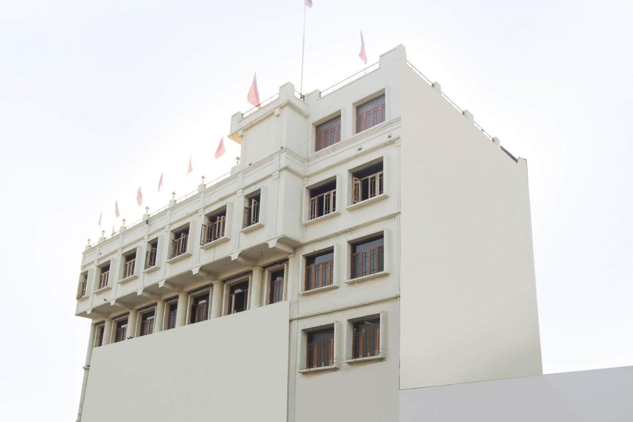 Oyo 7343 Al Shareef Palace Haydarabad Dış mekan fotoğraf