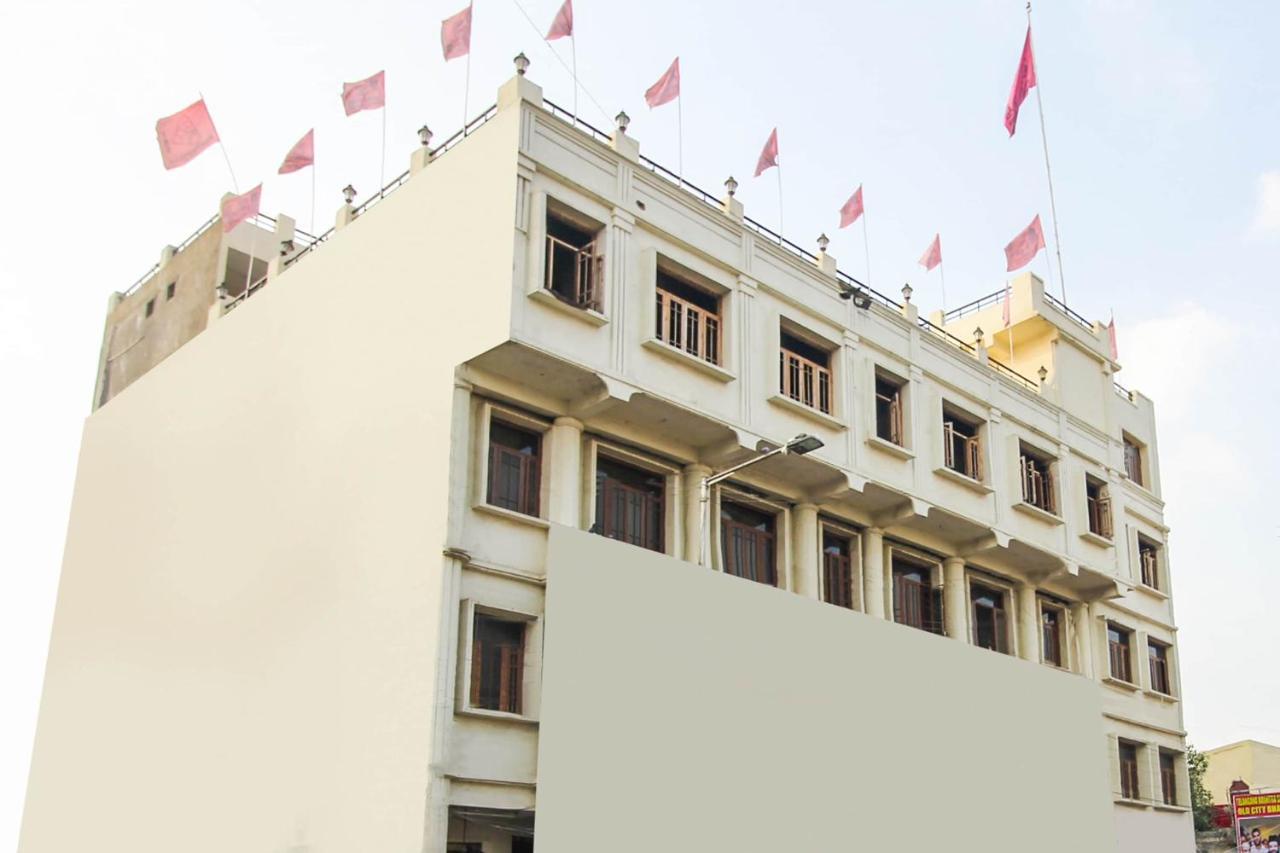 Oyo 7343 Al Shareef Palace Haydarabad Dış mekan fotoğraf